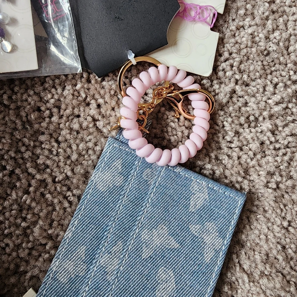 N/A holder or brand